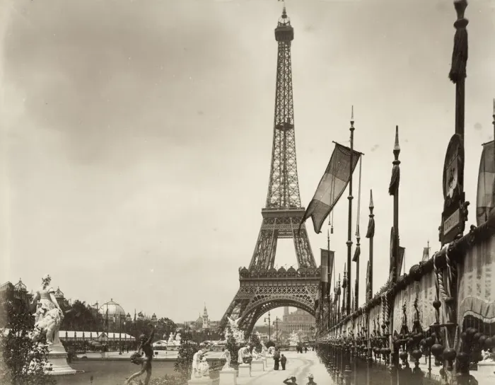 Framed Print : Eiffel Tower, Paris, Exposition Universelle, 1900 Framed Print : Eiffel Tower, Paris, Exposition Universelle, 1900