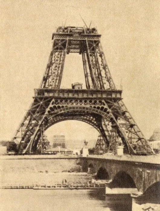 Framed Print : Eiffel Tower Photo Framed Print : Eiffel Tower Photo