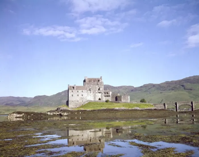 Framed Print : Eilean Donan Castle, Western Scotland