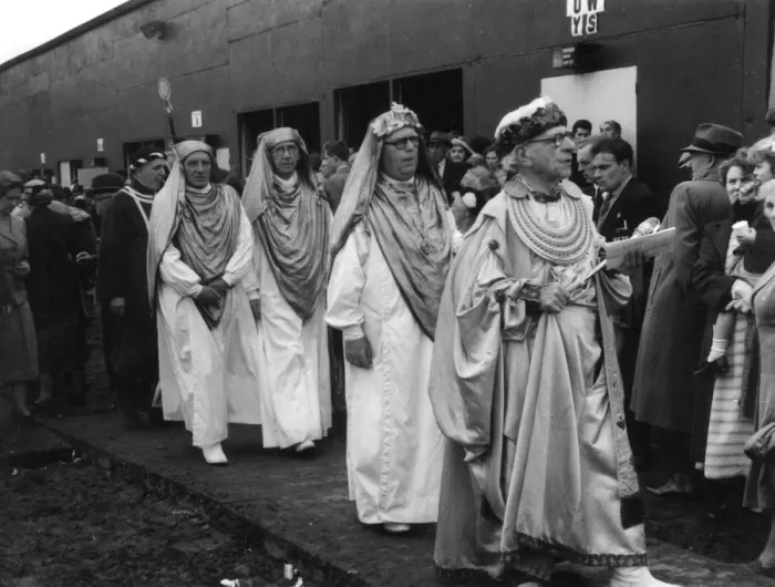 Framed Print : EISTEDDFOD, WALES 1955 Framed Print : EISTEDDFOD, WALES 1955