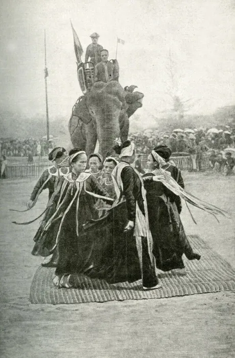 Framed Print : Elephant presentation dance, Nha Trang, South Vietnam Framed Print : Elephant presentation dance, Nha Trang, South Vietnam