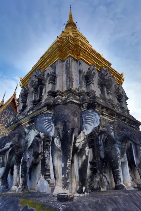 Framed Print : Elephant Statue Chedi, Wat Chiang Man temple, Chiang Mai Framed Print : Elephant Statue Chedi, Wat Chiang Man temple, Chiang Mai