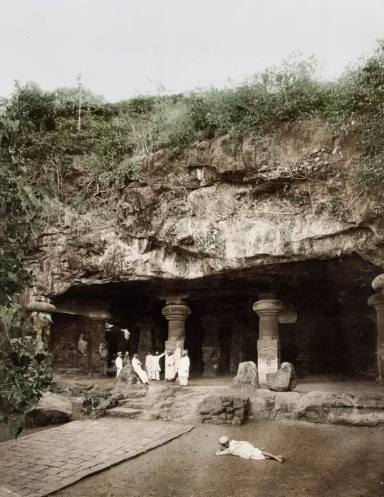Framed Print : Elephanta caves, Bombay, Mumbai, India Framed Print : Elephanta caves, Bombay, Mumbai, India