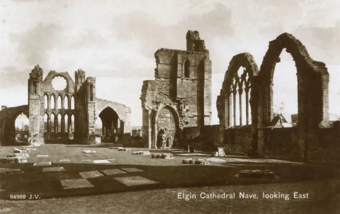 Framed Print : Elgin Cathedral Nave, looking East, Moray, Scotland Framed Print : Elgin Cathedral Nave, looking East, Moray, Scotland