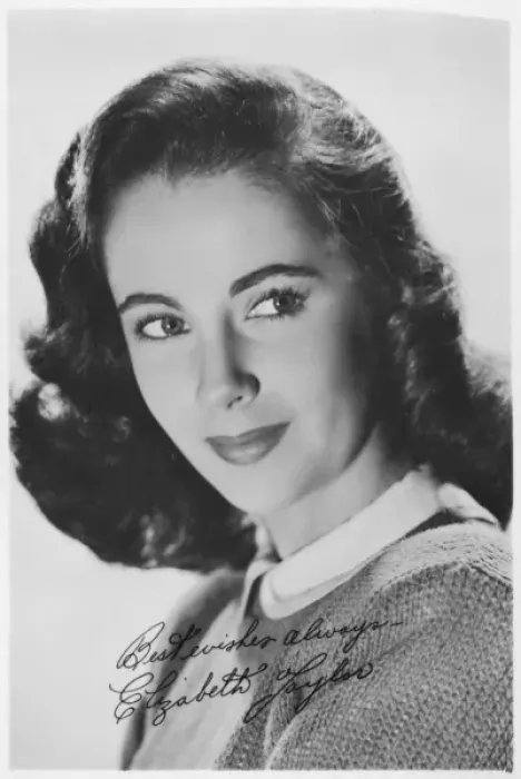 Framed Print : Elizabeth Taylor Framed Print : Elizabeth Taylor