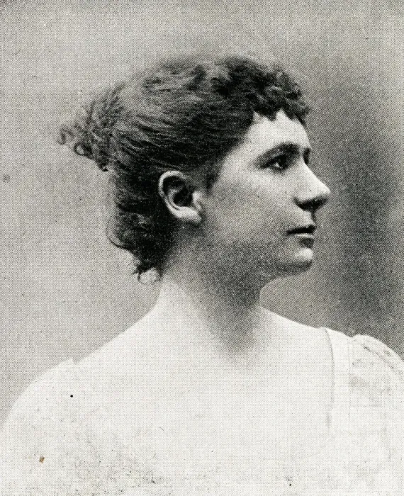 Framed Print : Ella Hepwoth Dixon, English novelist and editor Framed Print : Ella Hepwoth Dixon, English novelist and editor