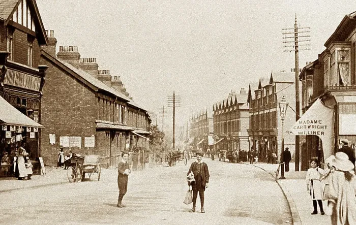 Framed Print : Ellesmere Port Chester Road early 1900s Framed Print : Ellesmere Port Chester Road early 1900s
