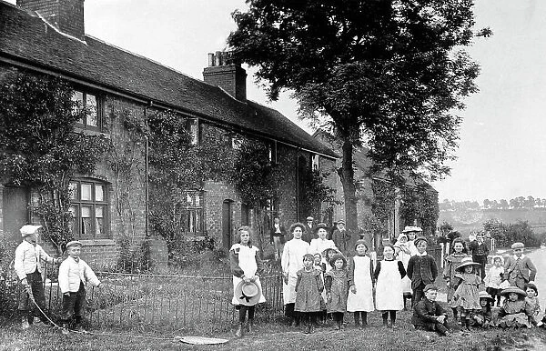 Ellestree Cottages, Bishops Itchington early 1900's