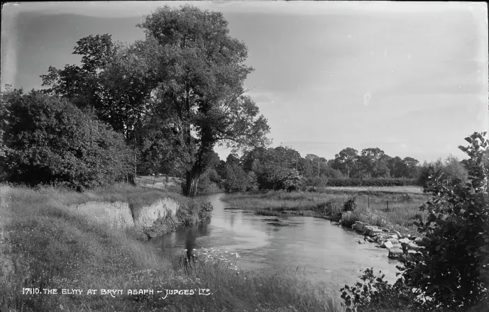 Framed Print : The Elwy at Bryn Asaph Framed Print : The Elwy at Bryn Asaph