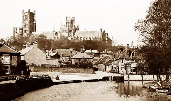 Framed Print : Ely Cathedral Framed Print : Ely Cathedral