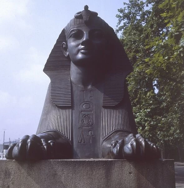 Embankment Sphinx. A bronze Sphinx, one of a pair made in the 19th century