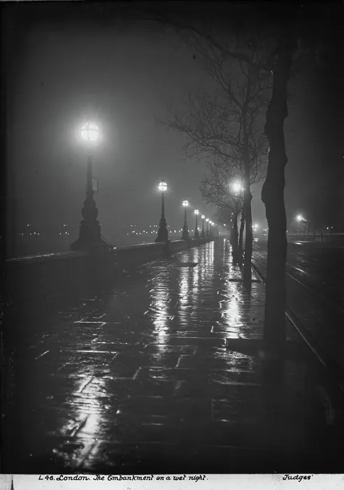 Framed Print : The Embankment on a Wet Night Framed Print : The Embankment on a Wet Night
