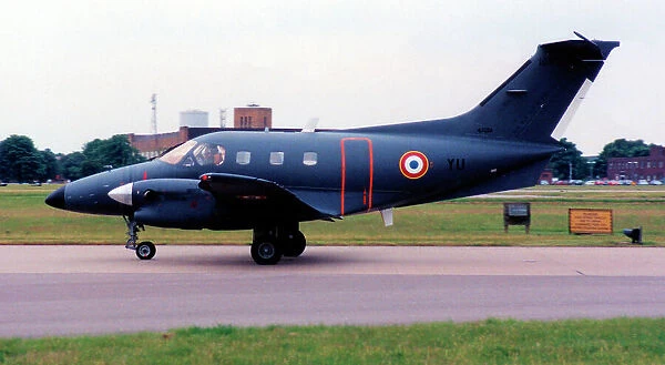 Embraer EMB-121AA Xingu 105 - YU