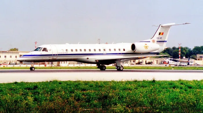 Framed Print : Embraer ERJ-135 CE-02 Framed Print : Embraer ERJ-135 CE-02