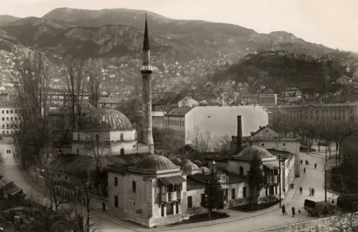 Framed Print : The Emperors Mosque in Sarajevo, Bosnia and Herzegovina Framed Print : The Emperors Mosque in Sarajevo, Bosnia and Herzegovina