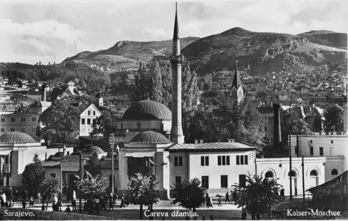 Framed Print : Emperors Sarajevo - Mosque Framed Print : Emperors Sarajevo - Mosque