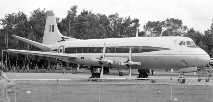 Framed Print : Empire Test Pilots School - Vickers Viscount 744 Framed Print : Empire Test Pilots School - Vickers Viscount 744