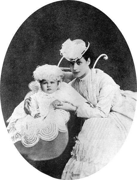 Empress Maria Feodorovna with her son, the Tsesarevich Nicho