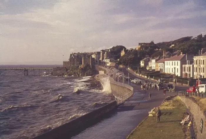 Framed Print : England / Clevedon Framed Print : England / Clevedon