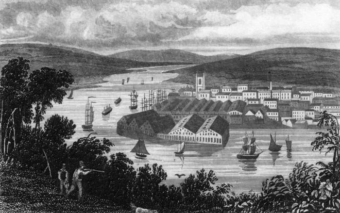Framed Print : England / Devonport Framed Print : England / Devonport