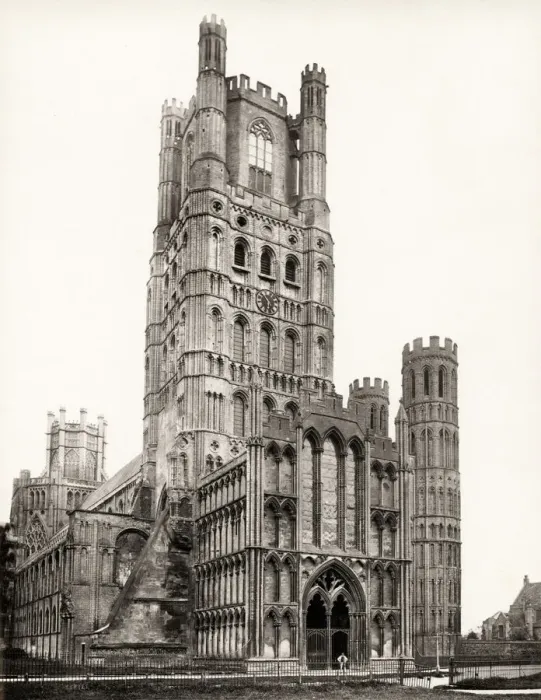 Framed Print : England religion, church: Ely Cathedral Framed Print : England religion, church: Ely Cathedral
