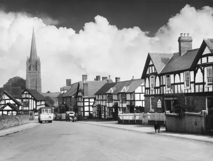 Framed Print : England / Weobley Framed Print : England / Weobley
