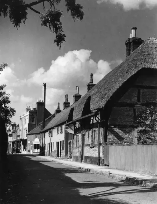 Framed Print : England / Wimborne Framed Print : England / Wimborne