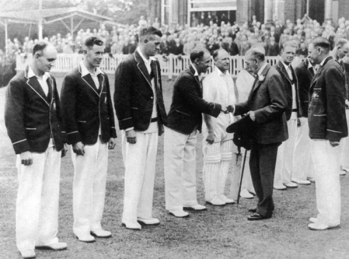 Framed Print : Englands test match victory: meeting the King Framed Print : Englands test match victory: meeting the King