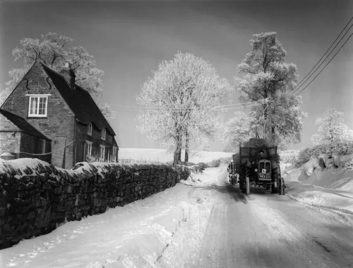 Framed Print : English Country Winter Framed Print : English Country Winter