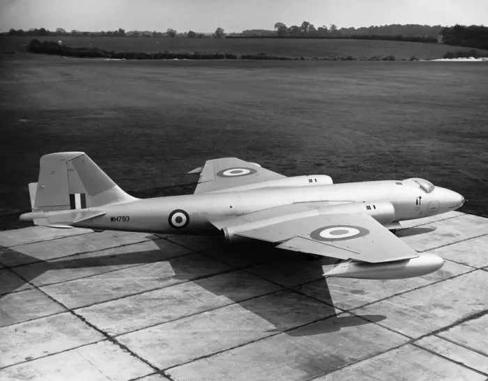 Framed Print : English Electric Canberra Framed Print : English Electric Canberra