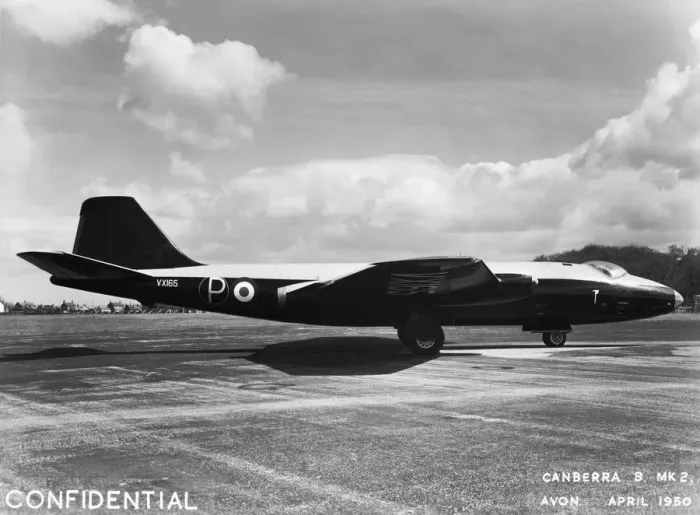 Framed Print : English Electric Canberra Framed Print : English Electric Canberra