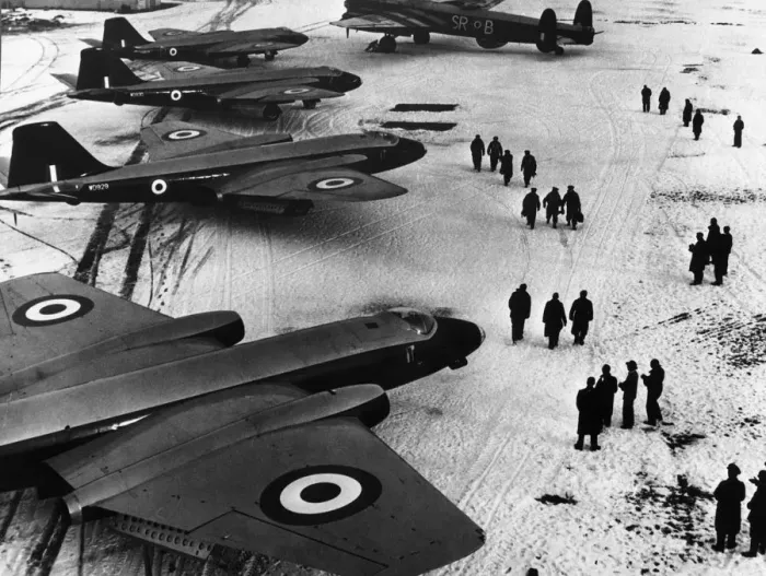 Framed Print : English Electric Canberra Framed Print : English Electric Canberra