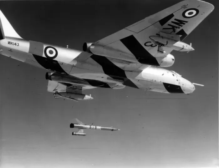 Framed Print : English Electric Canberra TT18 WK143 Framed Print : English Electric Canberra TT18 WK143
