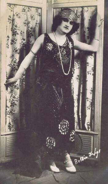 English Female impersonator and singer Bobby De Lys