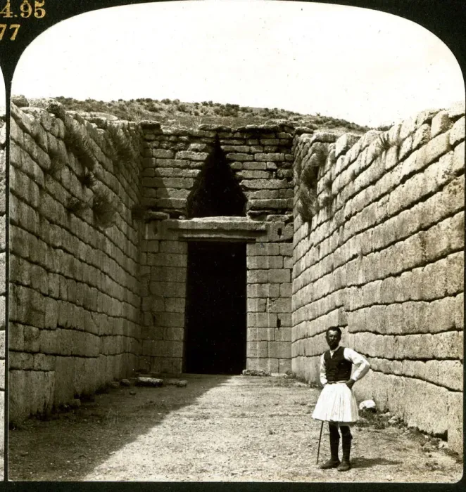 Framed Print : Entrance to the Temple of Agamemnon, Mycenae, Greece Framed Print : Entrance to the Temple of Agamemnon, Mycenae, Greece