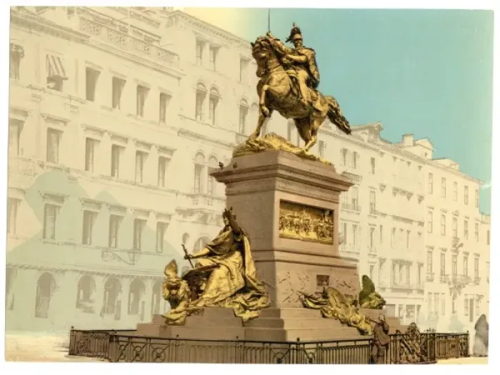 Framed Print : Equestrian monument, Victor Emmanuel II, Venice, Italy Framed Print : Equestrian monument, Victor Emmanuel II, Venice, Italy