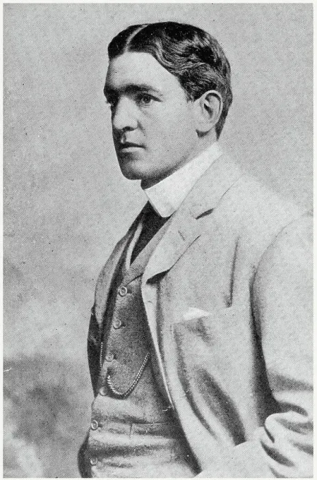 Framed Print : Ernest Shackleton (1874 - 1922), Anglo-Irish Antarctic explorer who led three British expeditions to the Antarctic. Date: 1904 Framed Print : Ernest Shackleton (1874 - 1922), Anglo-Irish Antarctic explorer who led three British expeditions to the Antarctic. Date: 1904