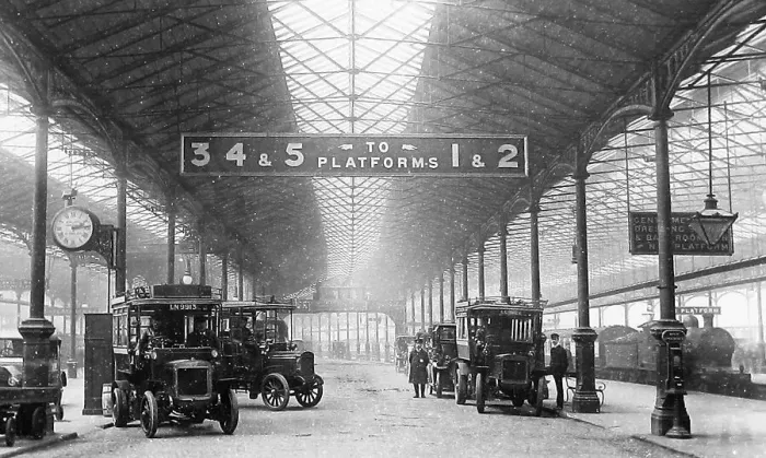 Framed Print : Euston Railway Sation, London Framed Print : Euston Railway Sation, London