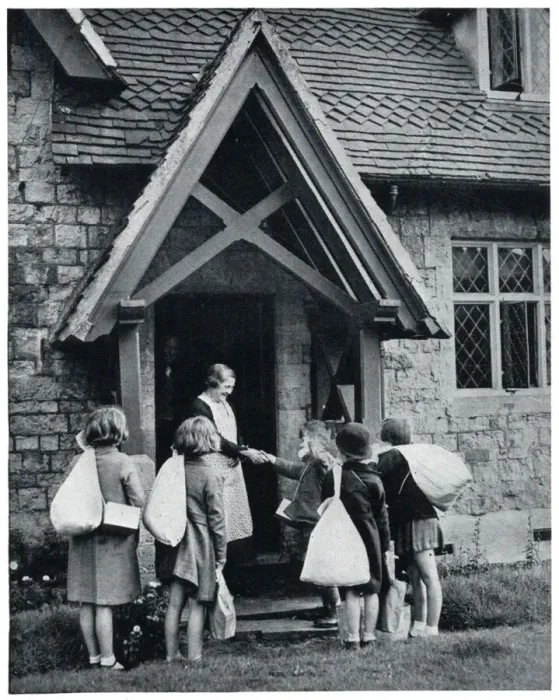 Framed Print : Evacuees receive their kit bags in the country 1939 Framed Print : Evacuees receive their kit bags in the country 1939