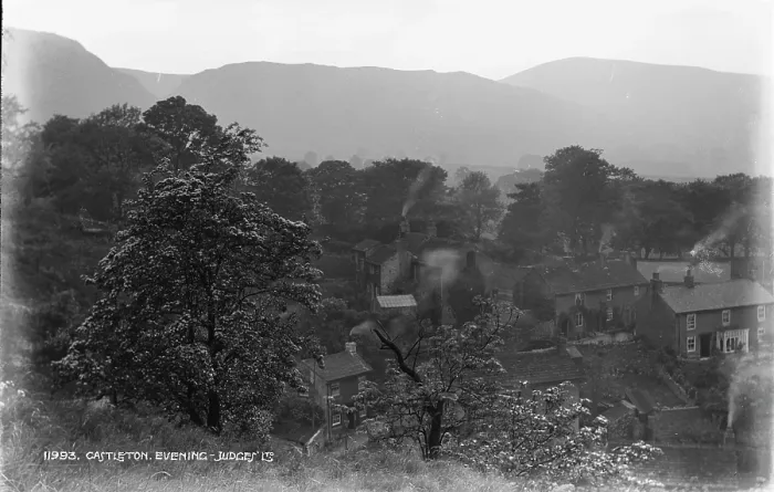 Framed Print : Evening in Castleton Framed Print : Evening in Castleton