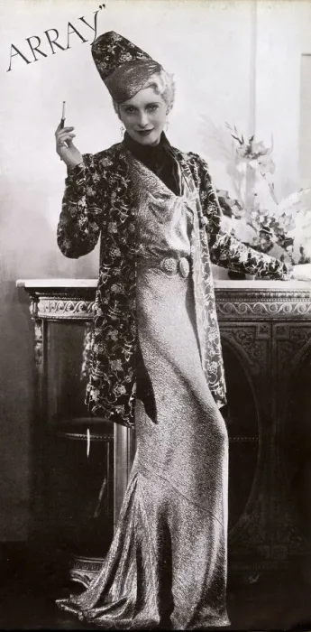 Framed Print : Evening ensemble from Debenham & Freebody, 1936 Framed Print : Evening ensemble from Debenham & Freebody, 1936