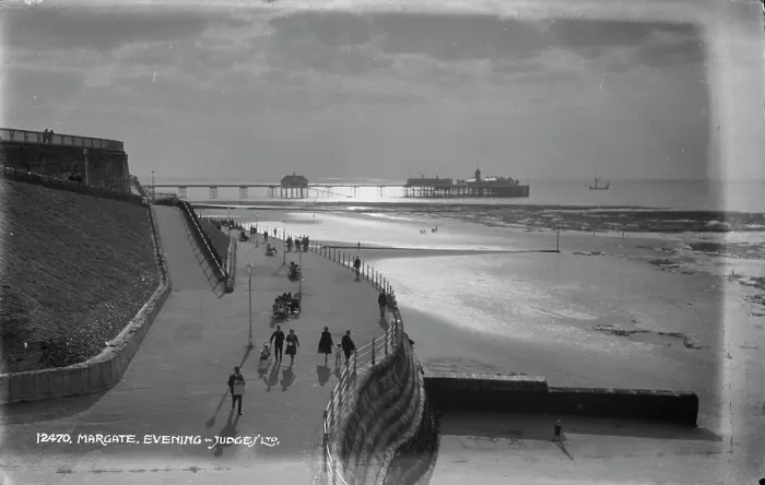 Framed Print : Evening at Margate Framed Print : Evening at Margate