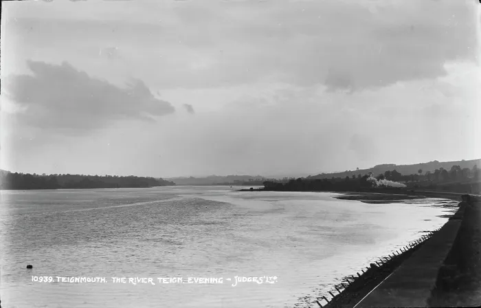 Framed Print : Evening at the River Teign Framed Print : Evening at the River Teign
