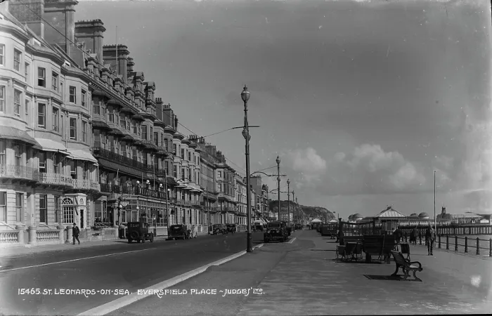 Framed Print : Eversfield Place, St. Leonards-on-Sea Framed Print : Eversfield Place, St. Leonards-on-Sea