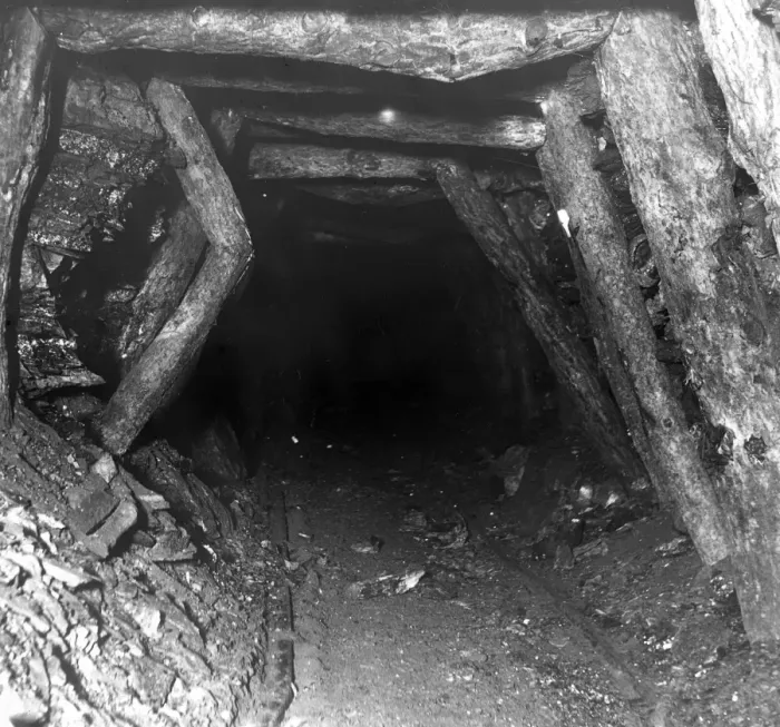 Framed Print : Evidence of side movement, Tirpentwys Colliery, South Wales Framed Print : Evidence of side movement, Tirpentwys Colliery, South Wales