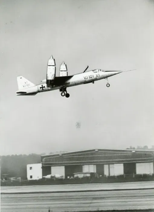 Framed Print : EWR VJ101C X1 during landing transition Framed Print : EWR VJ101C X1 during landing transition