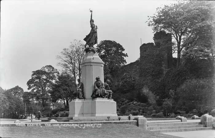 Framed Print : Exeter War Memorial Framed Print : Exeter War Memorial