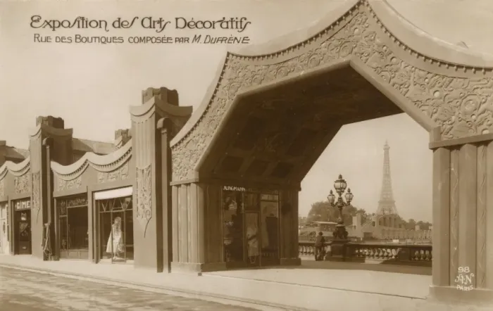 Framed Print : Exposition des Arts Decoratifs, Paris, France Framed Print : Exposition des Arts Decoratifs, Paris, France