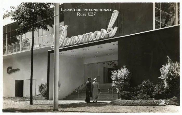 Framed Print : Exposition Internationale - Paris - 1937