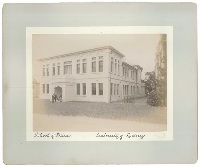 Framed Print : Exterior of the New School of Mines, University of Sydney Framed Print : Exterior of the New School of Mines, University of Sydney